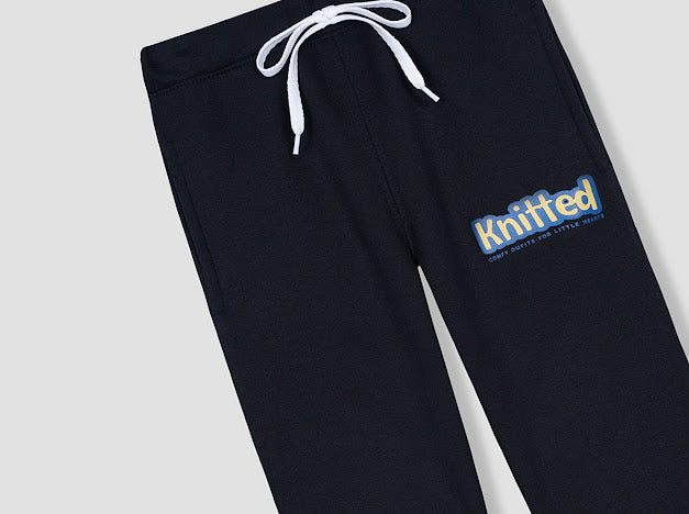 Black Knitted printed trouser in fleece for kids